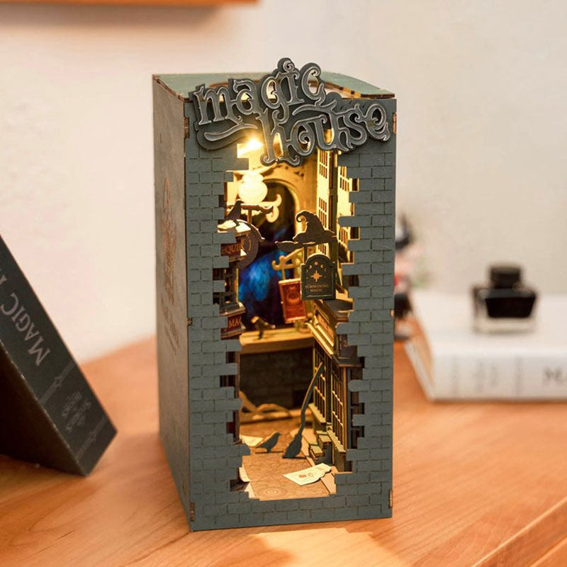 DIY Book Nook Wooden Miniature Doll House Light For Bookshelf Insert Furniture